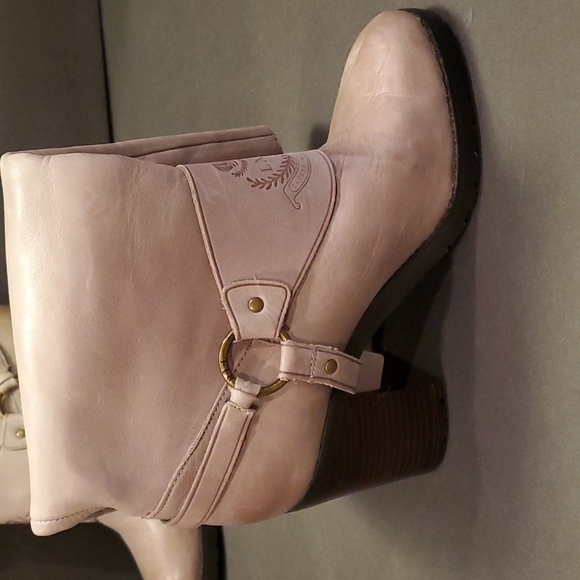 Ralph Lauren Boots Gray Leather.  Sz. 6.5B - Picture 3 of 12